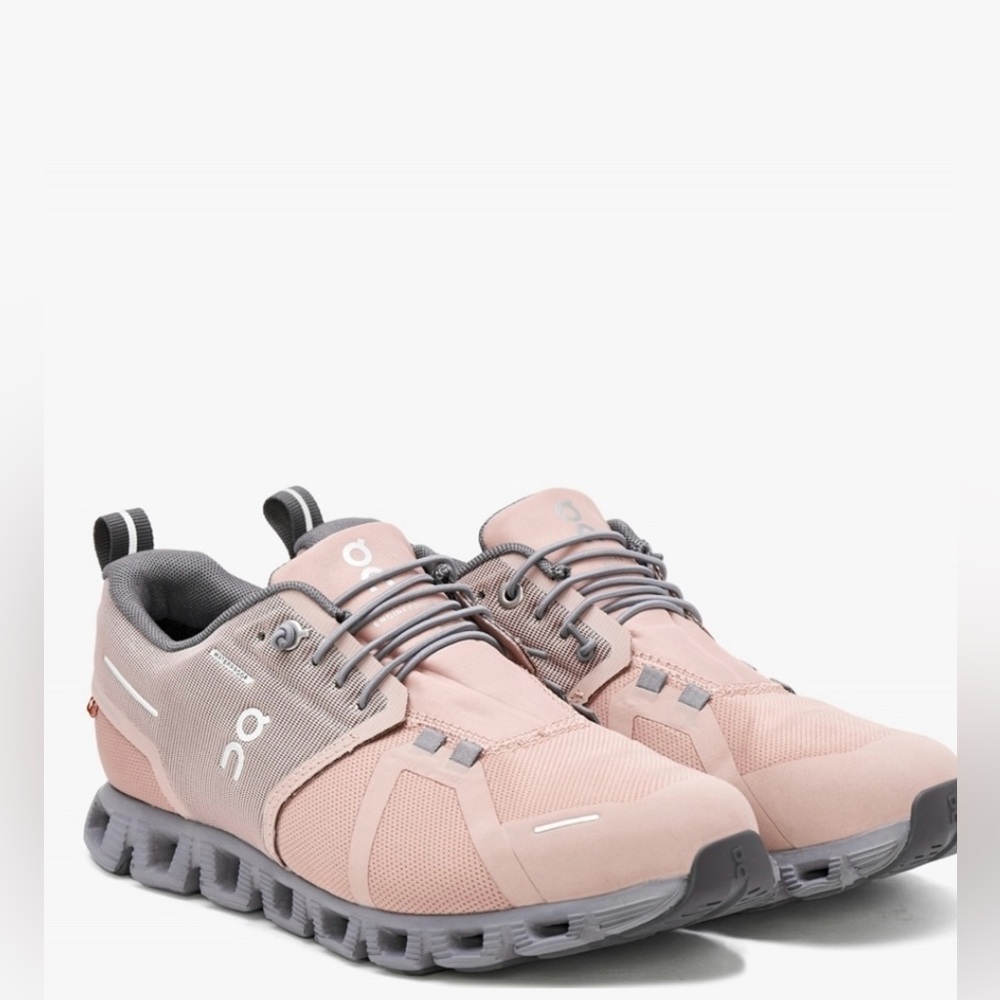 On Cloud 5 Running Rose and Fossil Waterproof Sneaker